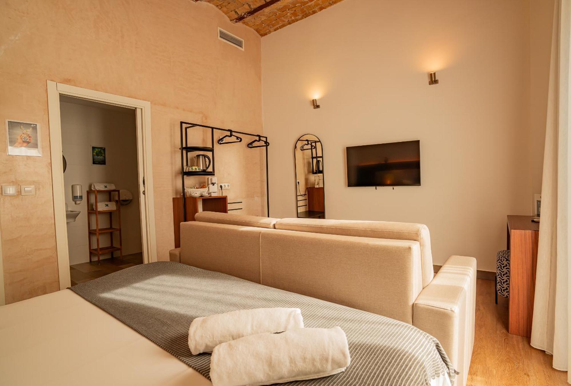 Isa Sevilla Suites, Seville